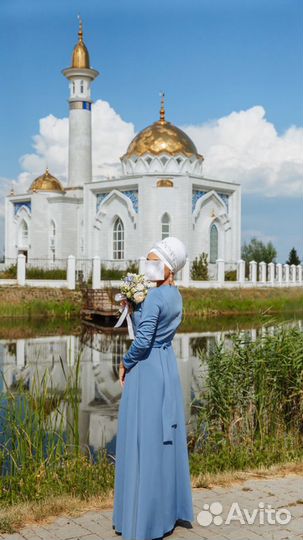 Платье на никах