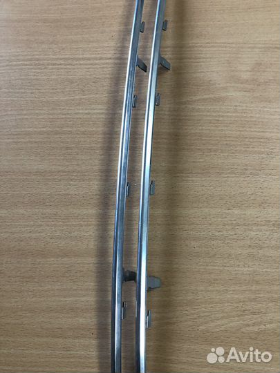 Молдинг нижней центральной решетки таурег нф