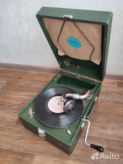 Патефон рабочий