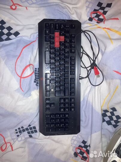 Игровая клавиатура bloody