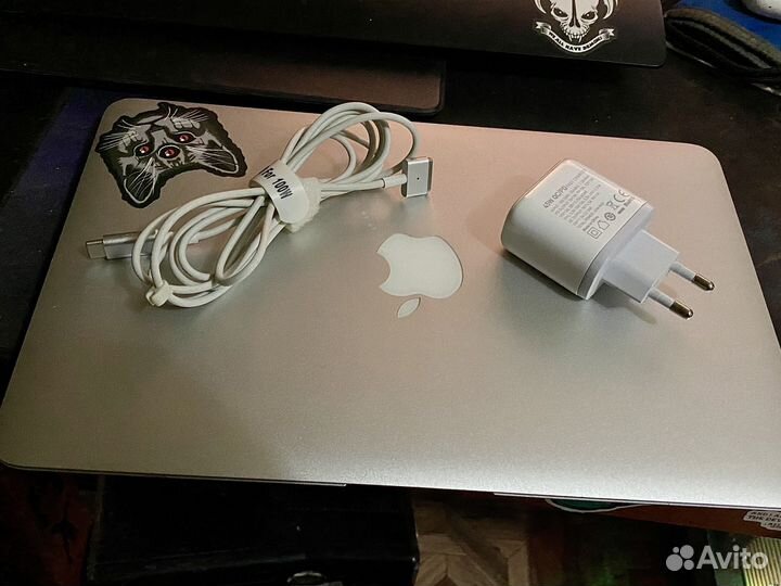 Apple MacBook Air 11