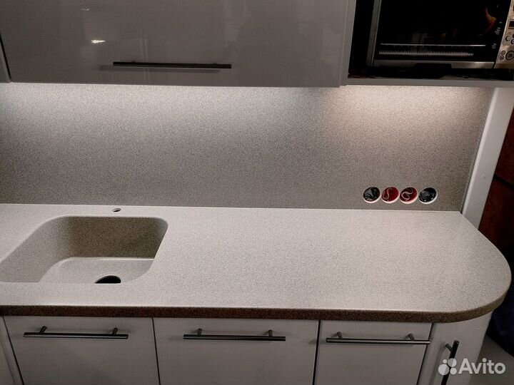 Столешница из искусственного камня м2