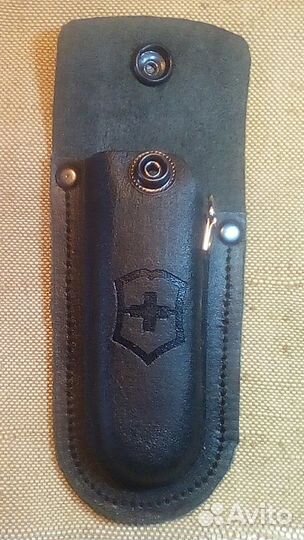 Чехол кожаный на Викторинокс