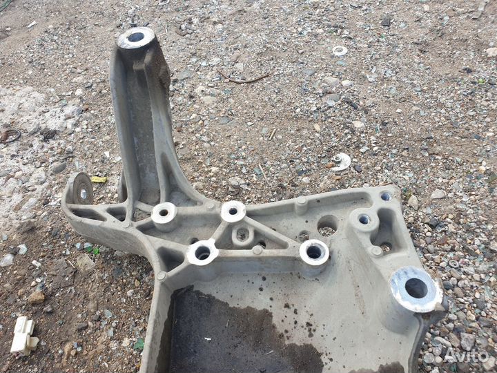 Передний подрамник балка подмоторная vw tiguan