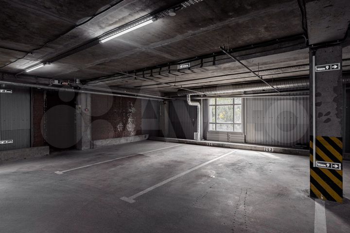 Машиноместо