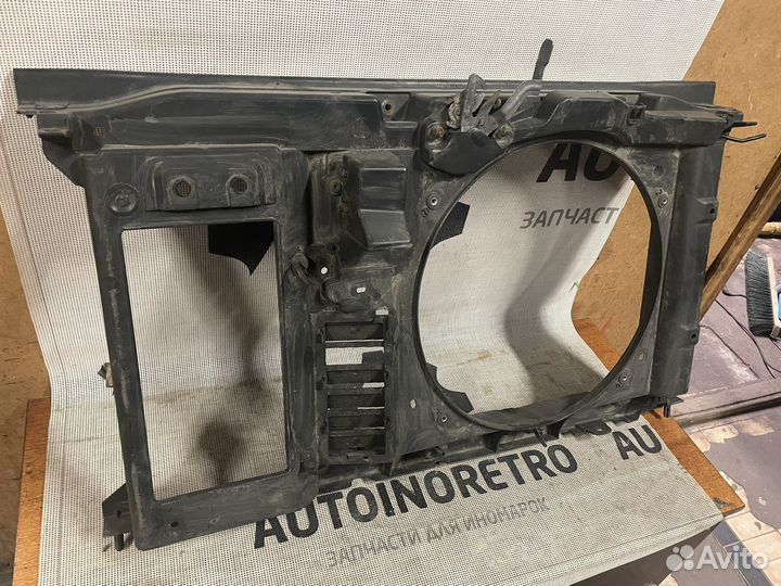 Передняя панель телевизор) peugeot 308 9650316080