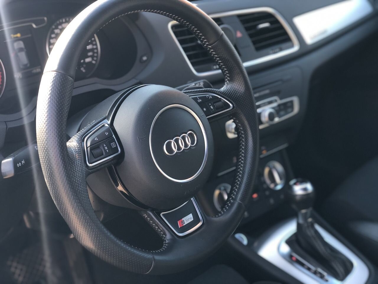 Audi Q3: фото владельца