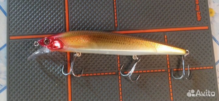 Воблер varuna и rerange