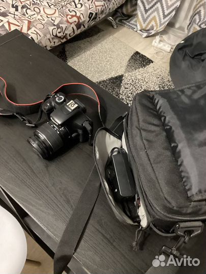 Фотоаппарат Canon EOS 1100D