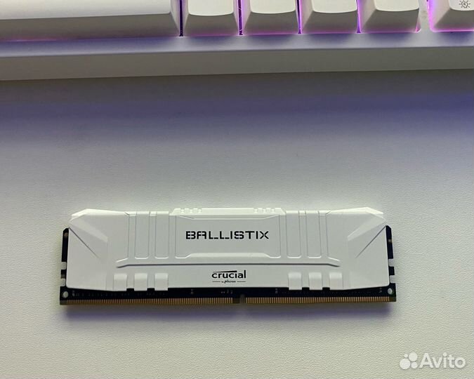 Озу 16 гб DDR4 Crucial Ballistix 2666