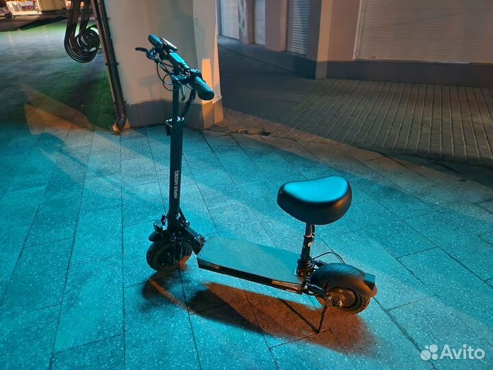 Электросамокат Hiper Model B2