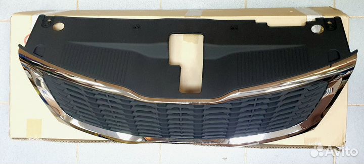 Решётка радиатора Kia Rio 3 с 2011г