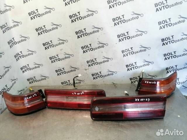 Фонарь (стоп-сигнал) задний правый Toyota Mark Ii