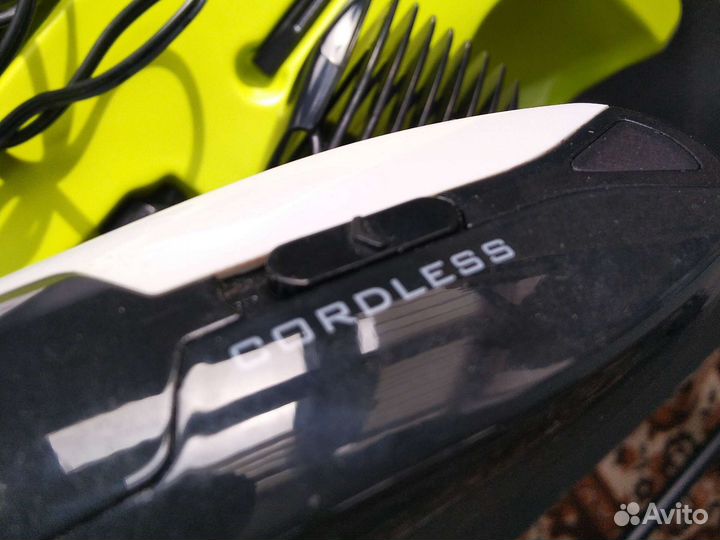 Машинка для стрижки волос