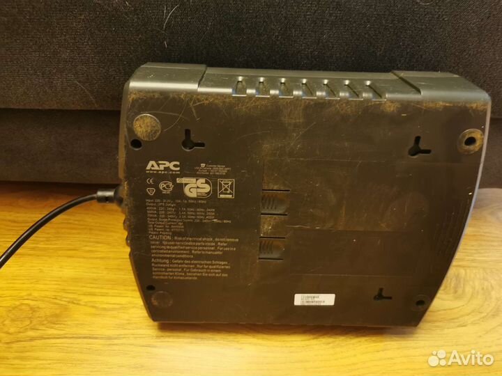 Ибп APC BE400-RS