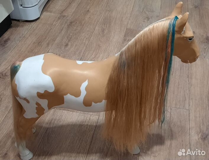 Лошадь игрушка