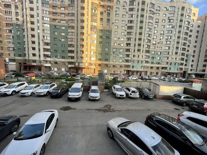 2-к. квартира, 55 м², 3/25 эт.