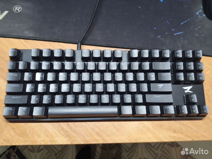 Механическая клавиатура Zet gaming blade pro