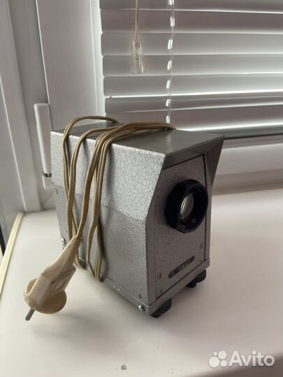 Диаскоп/диапроектор свет