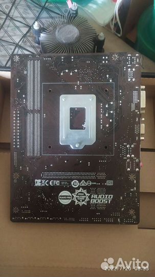 Материнская плата с процессором i5