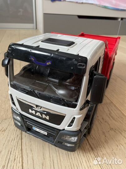 Машина самосвал bruder