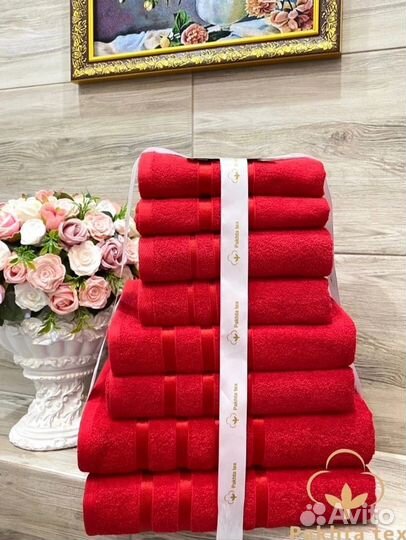 Набор полотенец новый