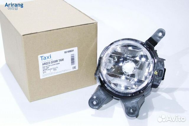 Фара противотуманная правая