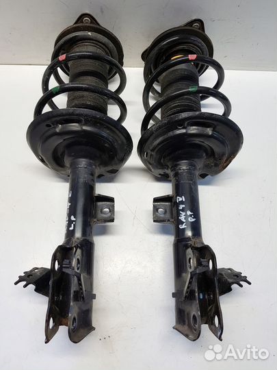 Стойка амортизатора передняя Тойота Рав 4 50 кузов