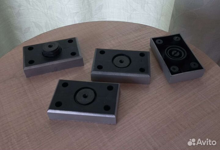 Ножки для мебели новые цена за 4 шт