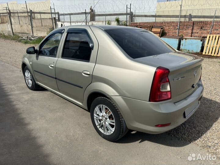 Renault Logan 1.6 МТ, 2013, 438 000 км