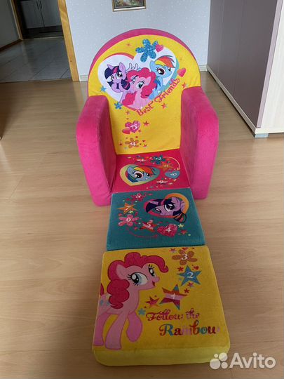 Бескаркасное детское кресло,игрушка