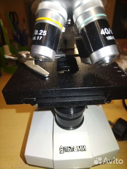 Микроскоп биологический