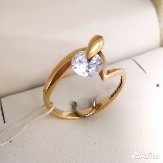 Кольцо / размер 16,5 / 2,42г / Золото585 / фианиты круглые