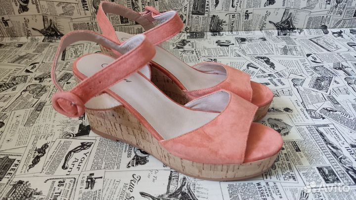 Босоножки на танкетке 38 замша Красивый цвет