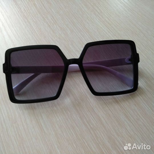 Солнцезащитные очки женские