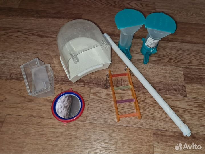 Большая клетка для птиц