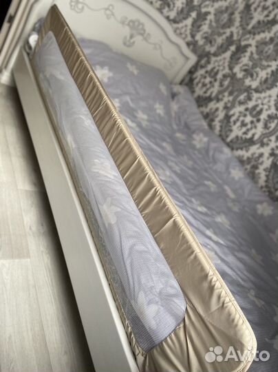 Бортик барьер на кровать 180х40