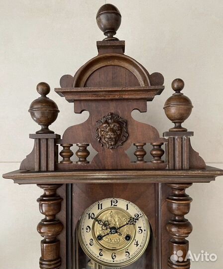 Старинные часы Фридрих Маут