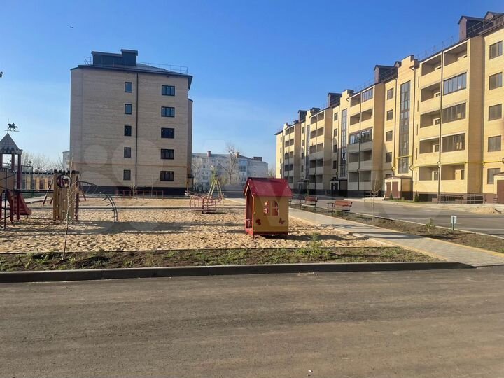 2-к. квартира, 74 м², 3/5 эт.