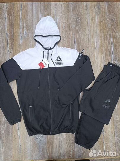 Спортивный костюм мужской новый Reebok весна лето