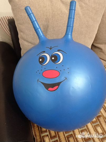 Мяч гимнастический