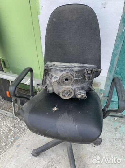 Фара на land cruiser 100