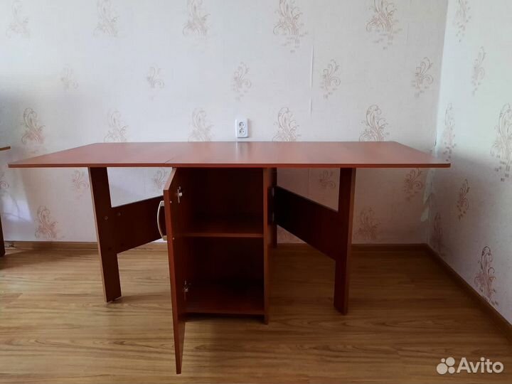 Стол- книжка