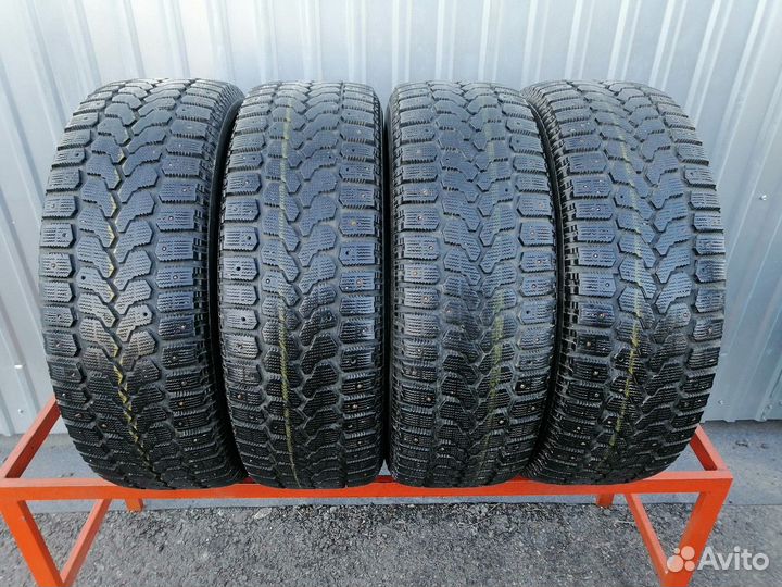 Yokohama Ice Guard F700Z 235/65 R17