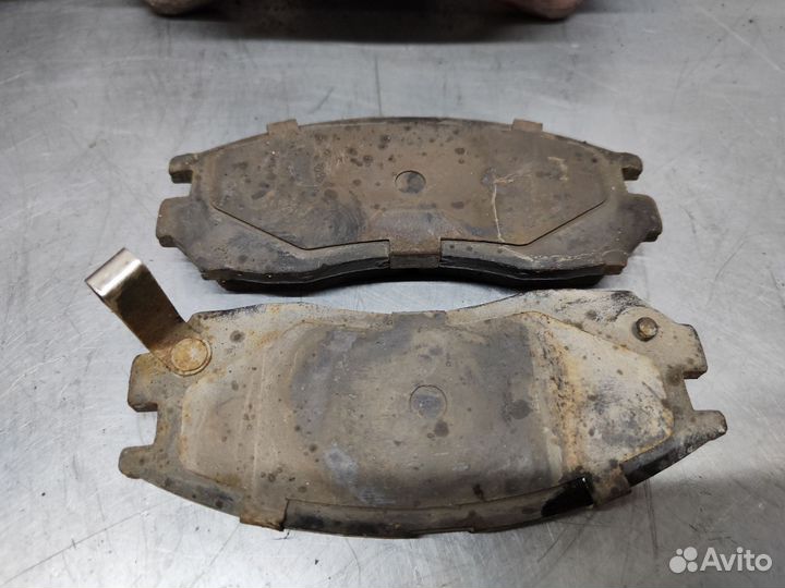 Суппорт передний Mitsubishi Galant 8 1997 г.в