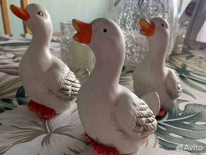 Декоративная фигурка Гусь
