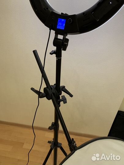 Кольцевой осветитель Viltrox VL-600T 3300-5600K