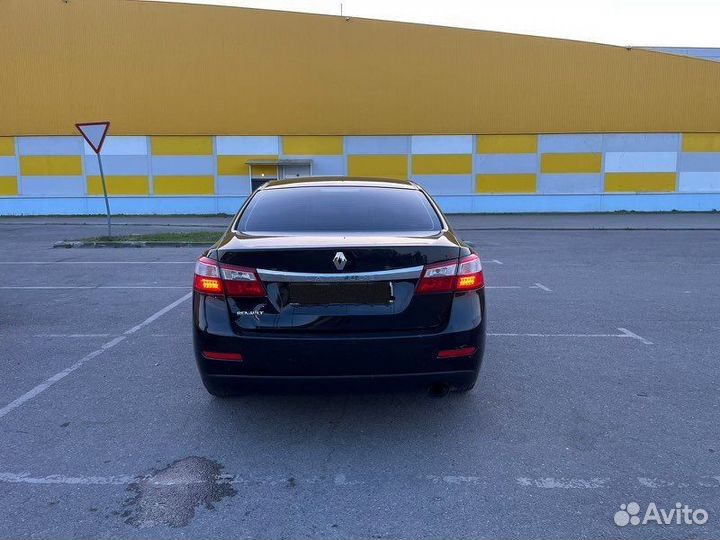Renault Latitude 2.0 CVT, 2011, 355 000 км