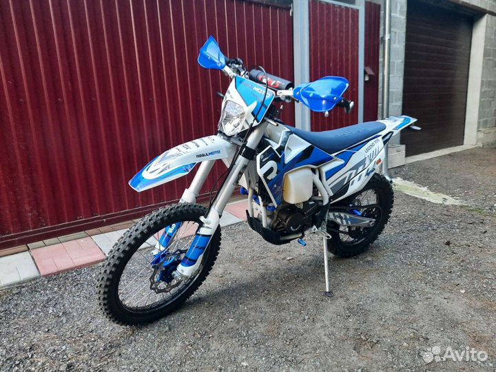 Мотоцикл эндуро regulmoto legend 300