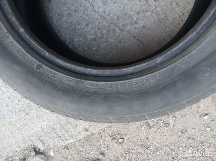 Dunlop Axiom Plus 235/55 R17
